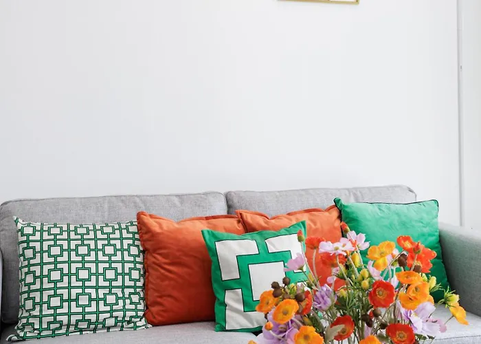 Апартаменты Shine Sukhumvit 43 Phrompong